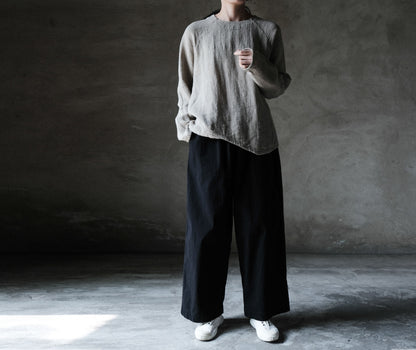 edoa Flaxl Linen Asymmetric Long Sleeve Top