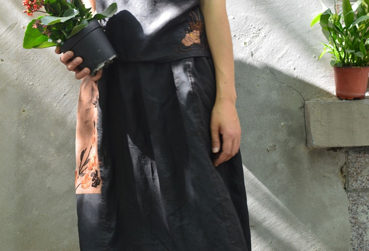 edoa Reversible Mud Silk Skirt with Hand Embroidery