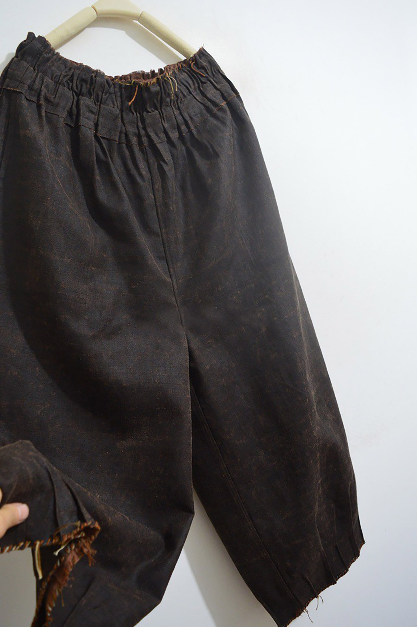 edoa Mud Tussah Silk Pleated Hem Pants 