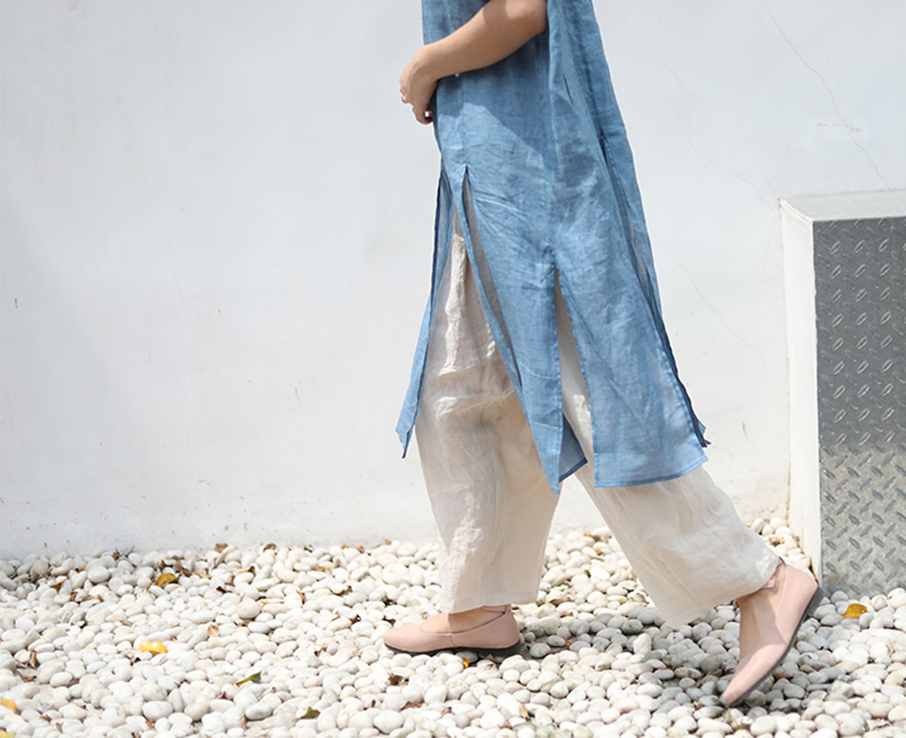 edoa Pleated Boyfriend Washed Linen Pants