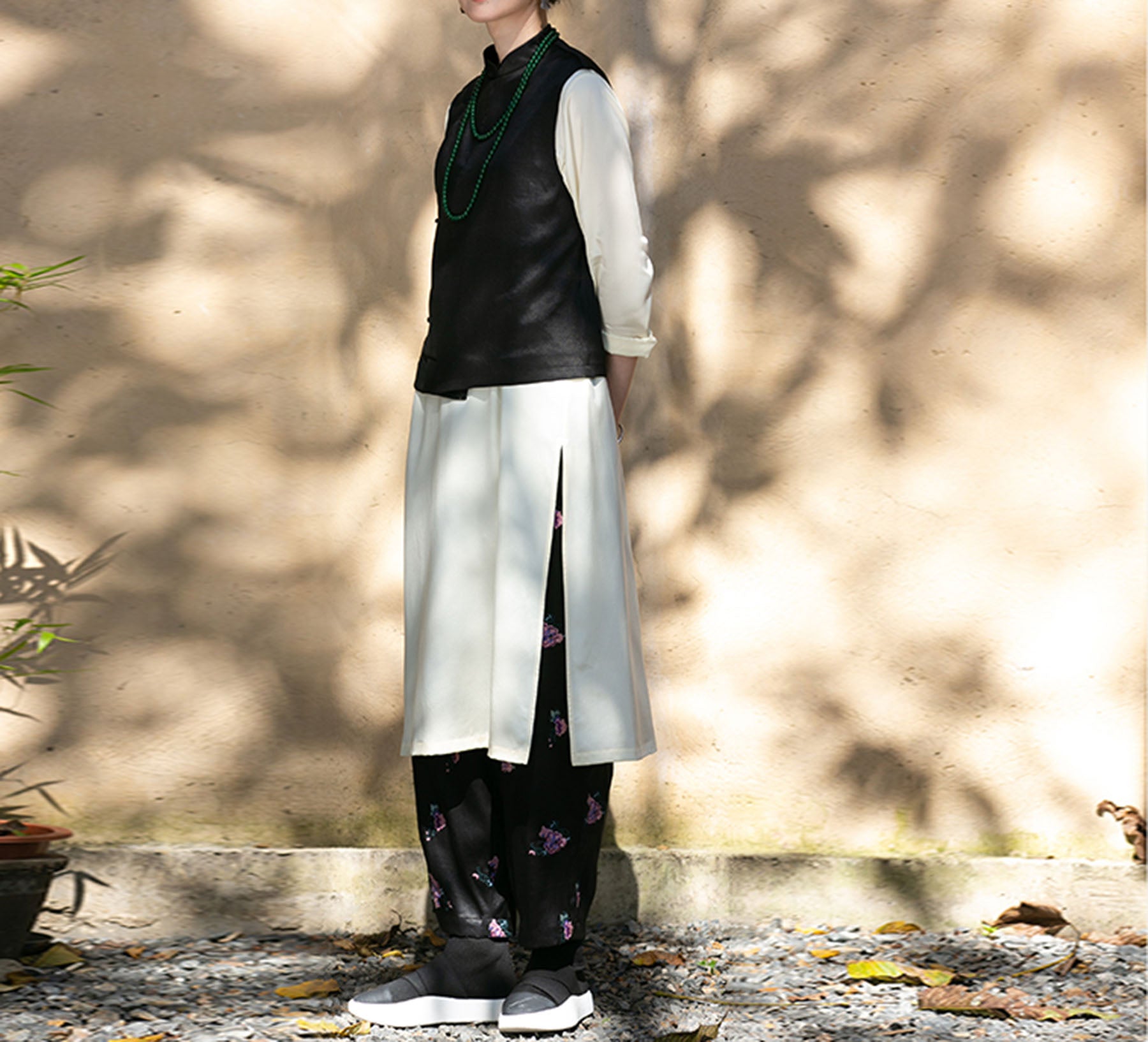 edoa Mud Silk Chinese Vest
