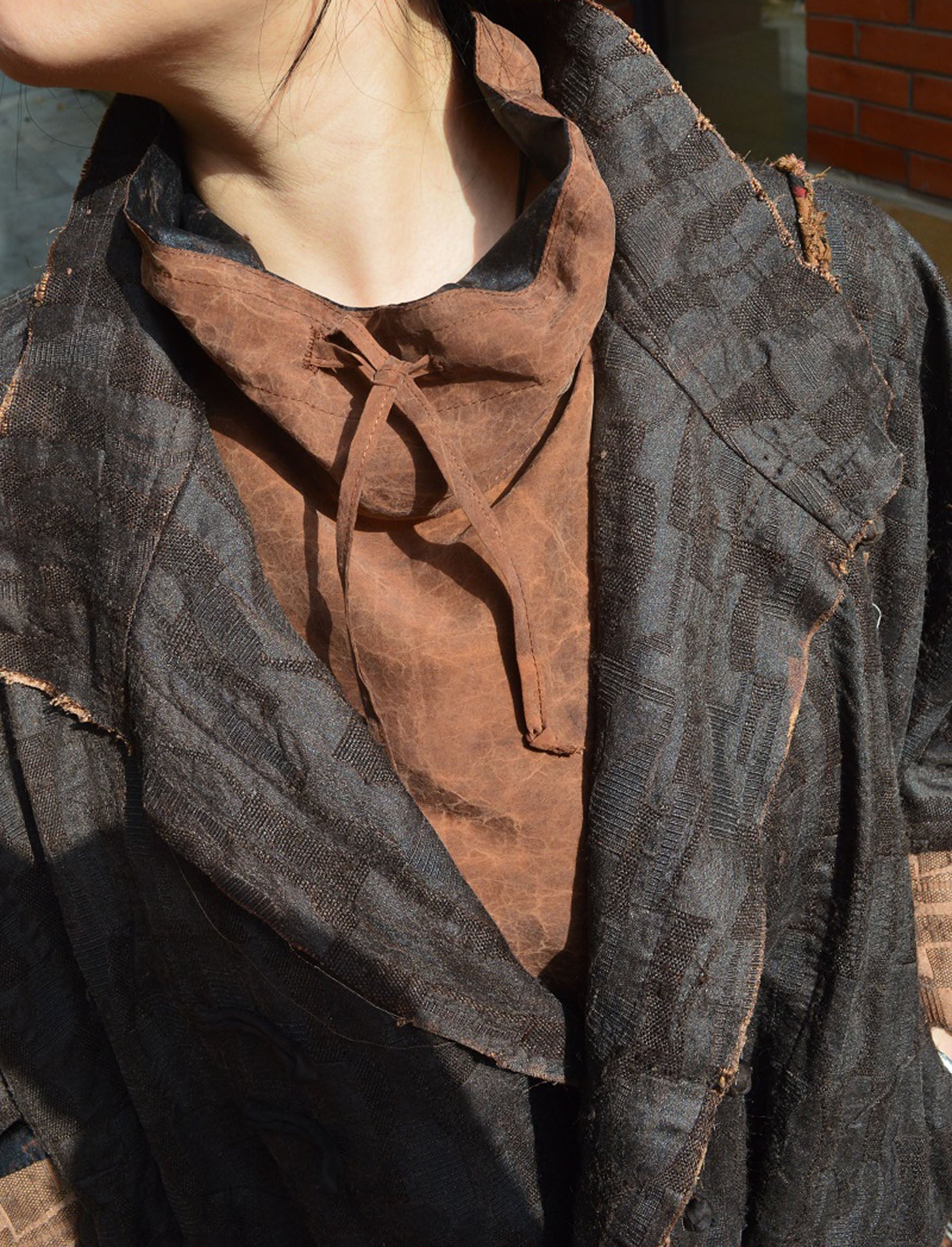 edoa Reversible Loose Fitting Cracked Mud Silk High Neck Pullover