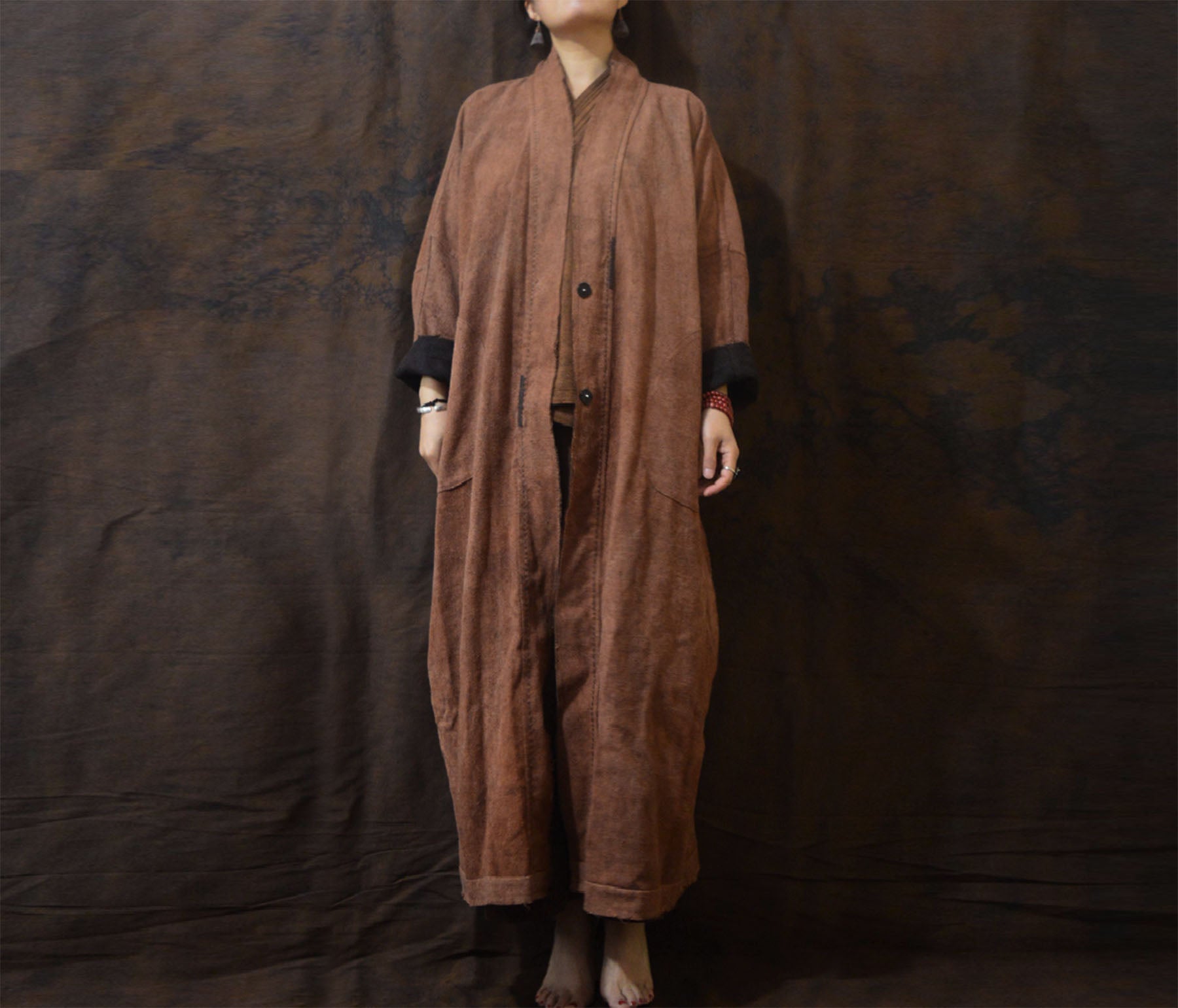 edoa Reversible Mud Tussah Silk Cardigan Coat