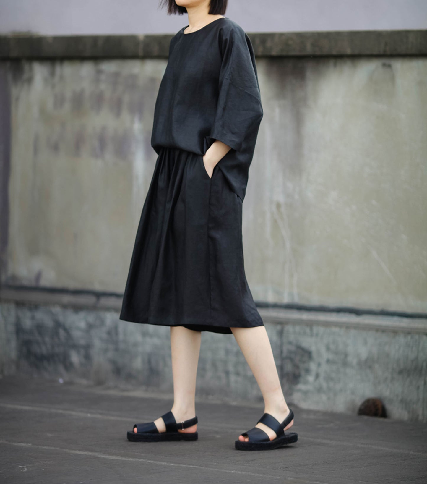 edoa Reversible V-neck Mud Silk Top 