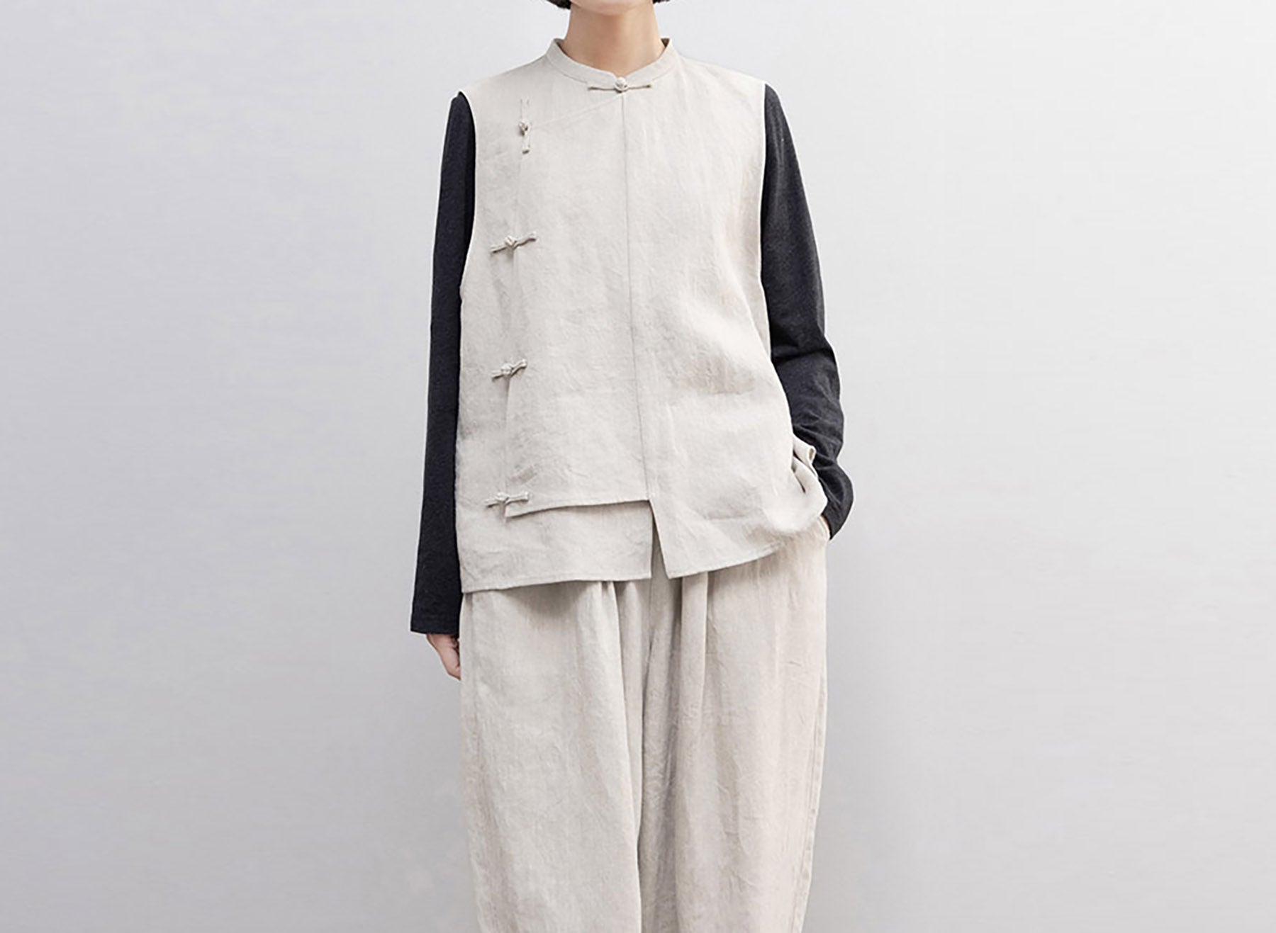 edoa Twill Flax Linen Chinese Vest 