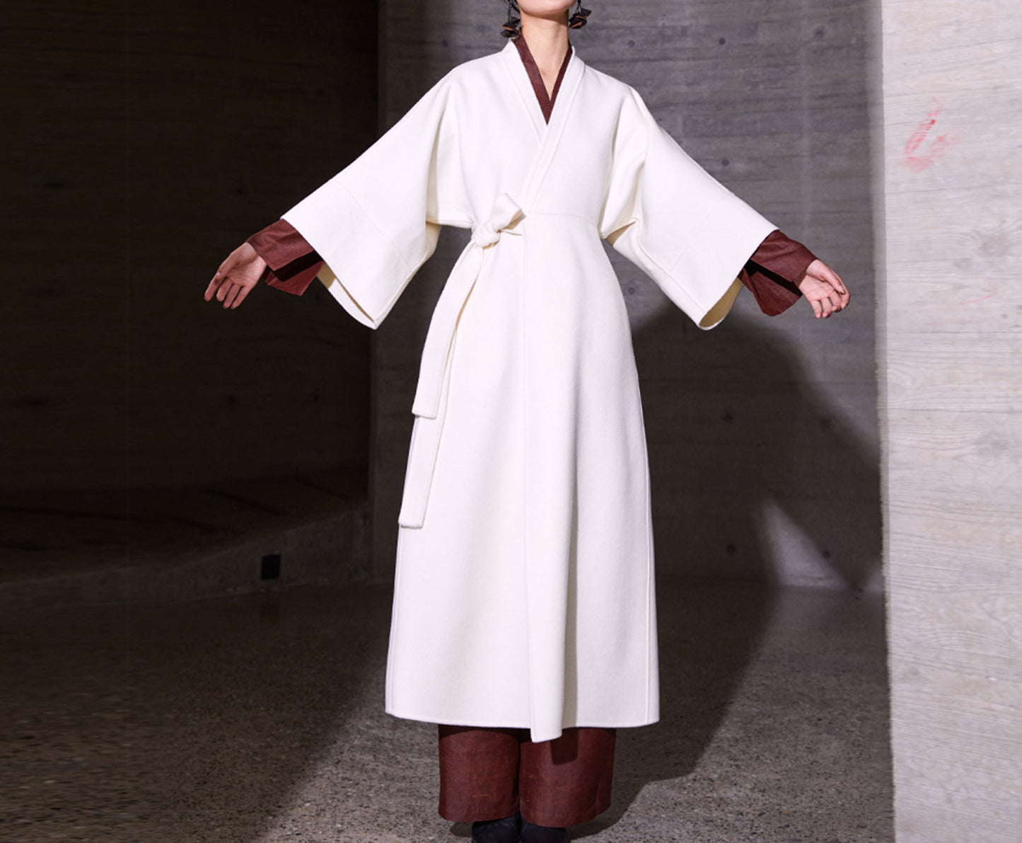 edoa Double Faced Wool Tie Coat 