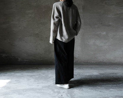 edoa Flaxl Linen Asymmetric Long Sleeve Top