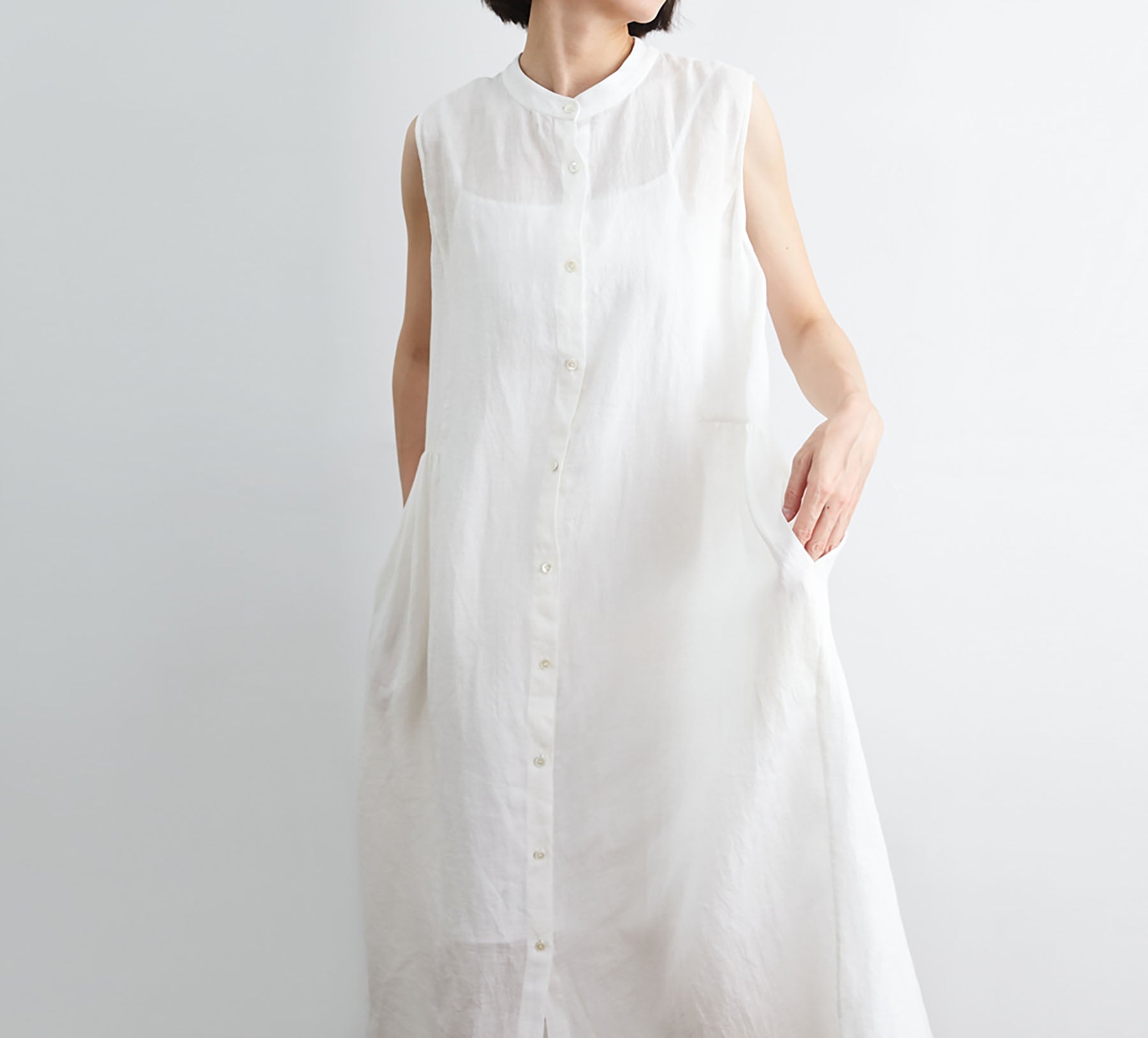 edoa Off White Sleeveless Linen Shirt Dress