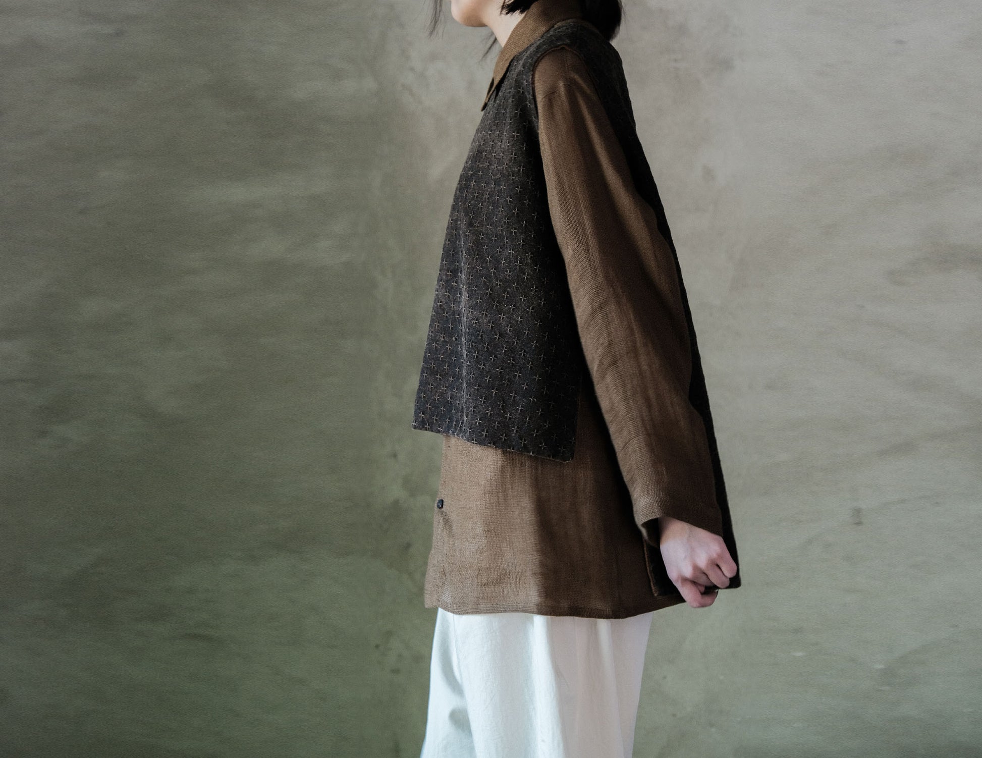 edoa Reversible Mud Tussah Silk jacquard Vest