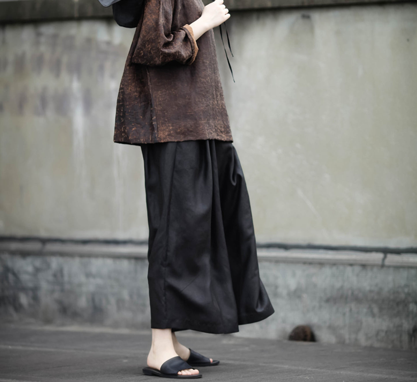edoa Loose Fitting Mud Silk Charmeuse Pants