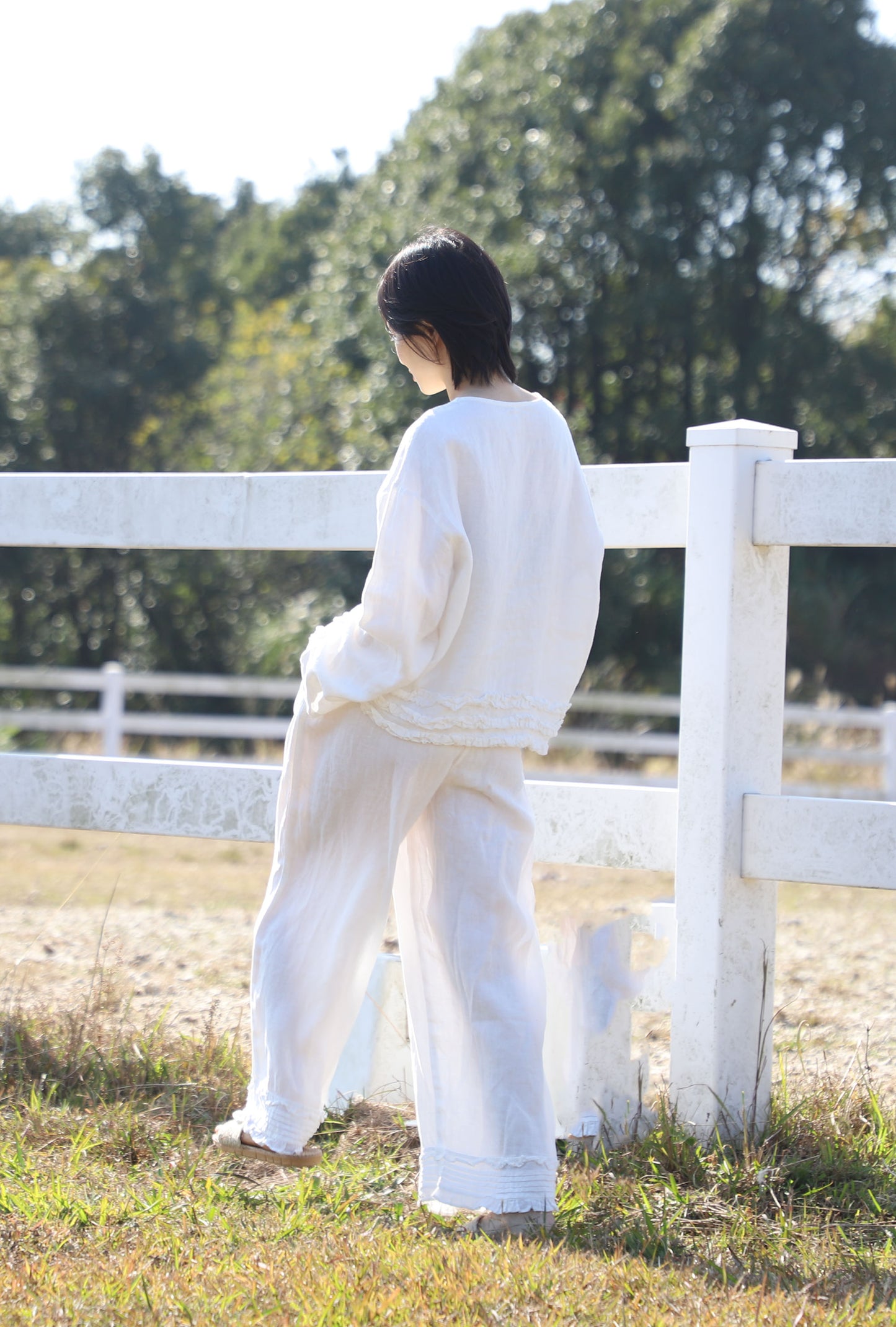 edoa White Linen Wide-leg Ruffled Resort Pants 