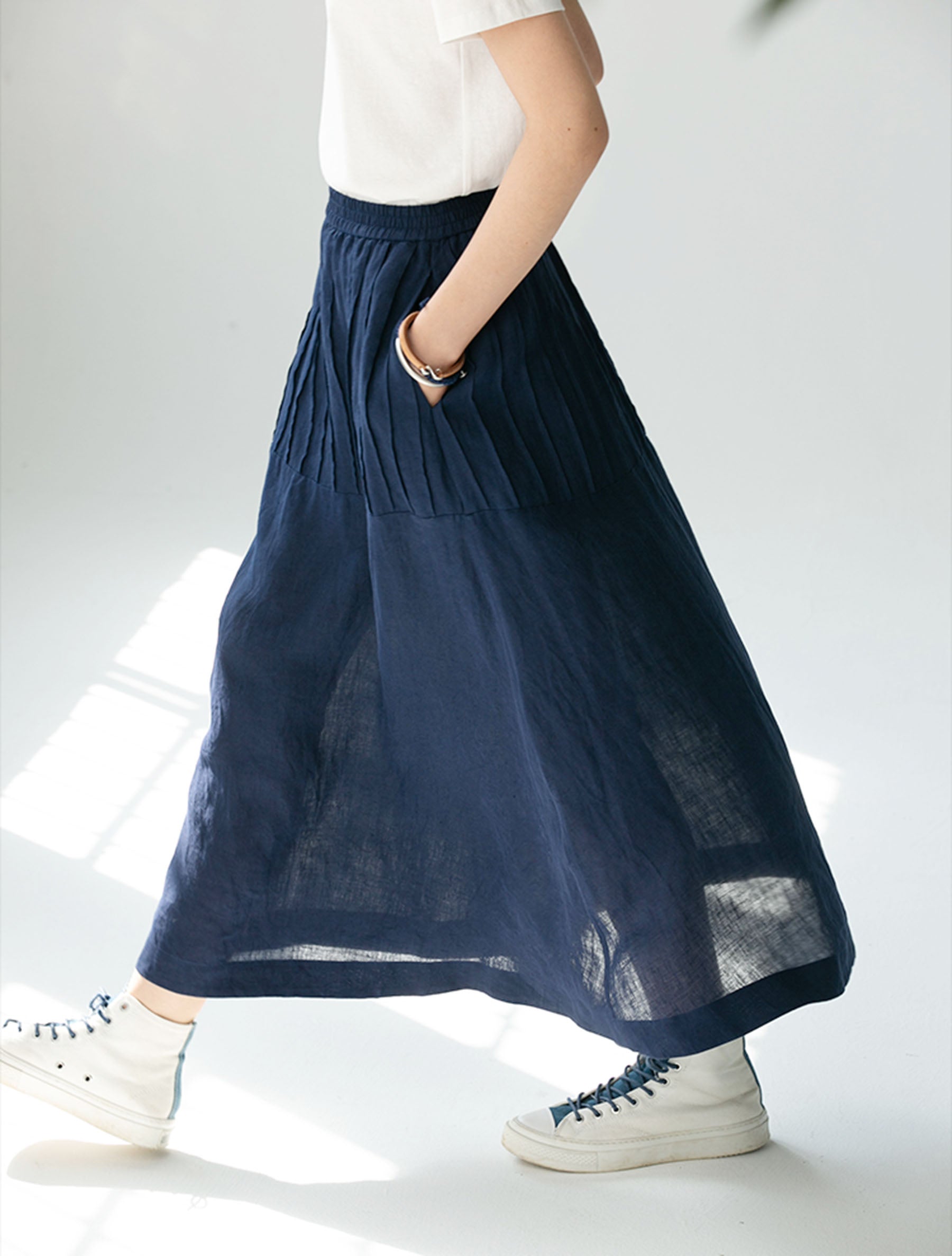 edoa PIntucked Linen A-line Skirt