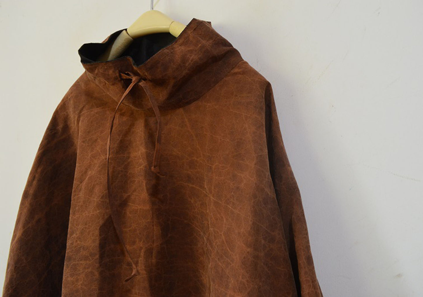 edoa Reversible Loose Fitting Cracked Mud Silk High Neck Pullover