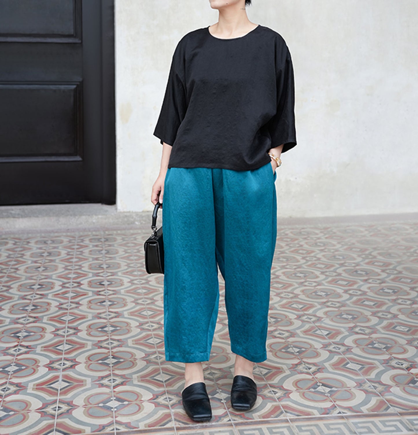 edoa Cracked Mud Silk Charmeuse Tee