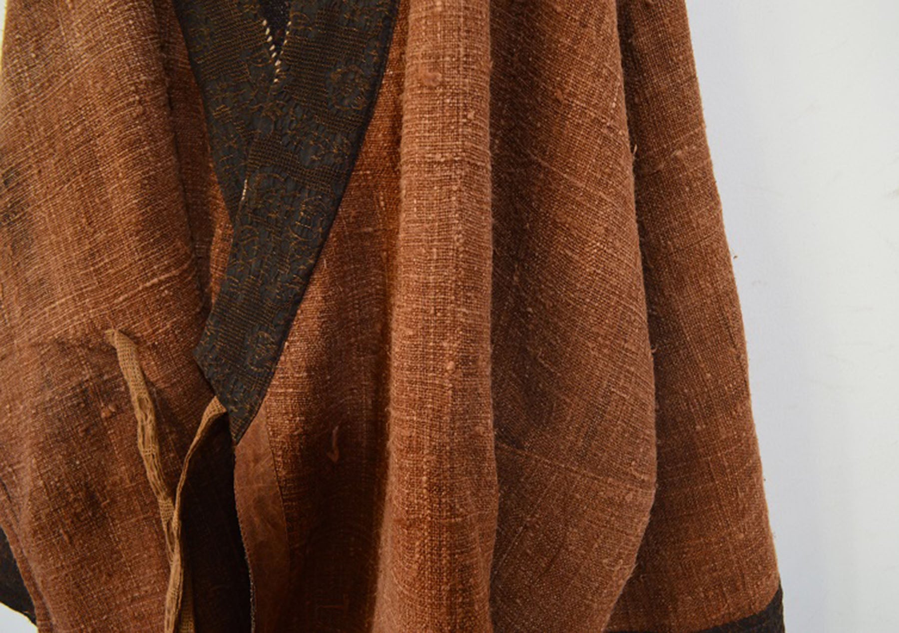 edoa Reversible Mud Tussah Silk Hanfu