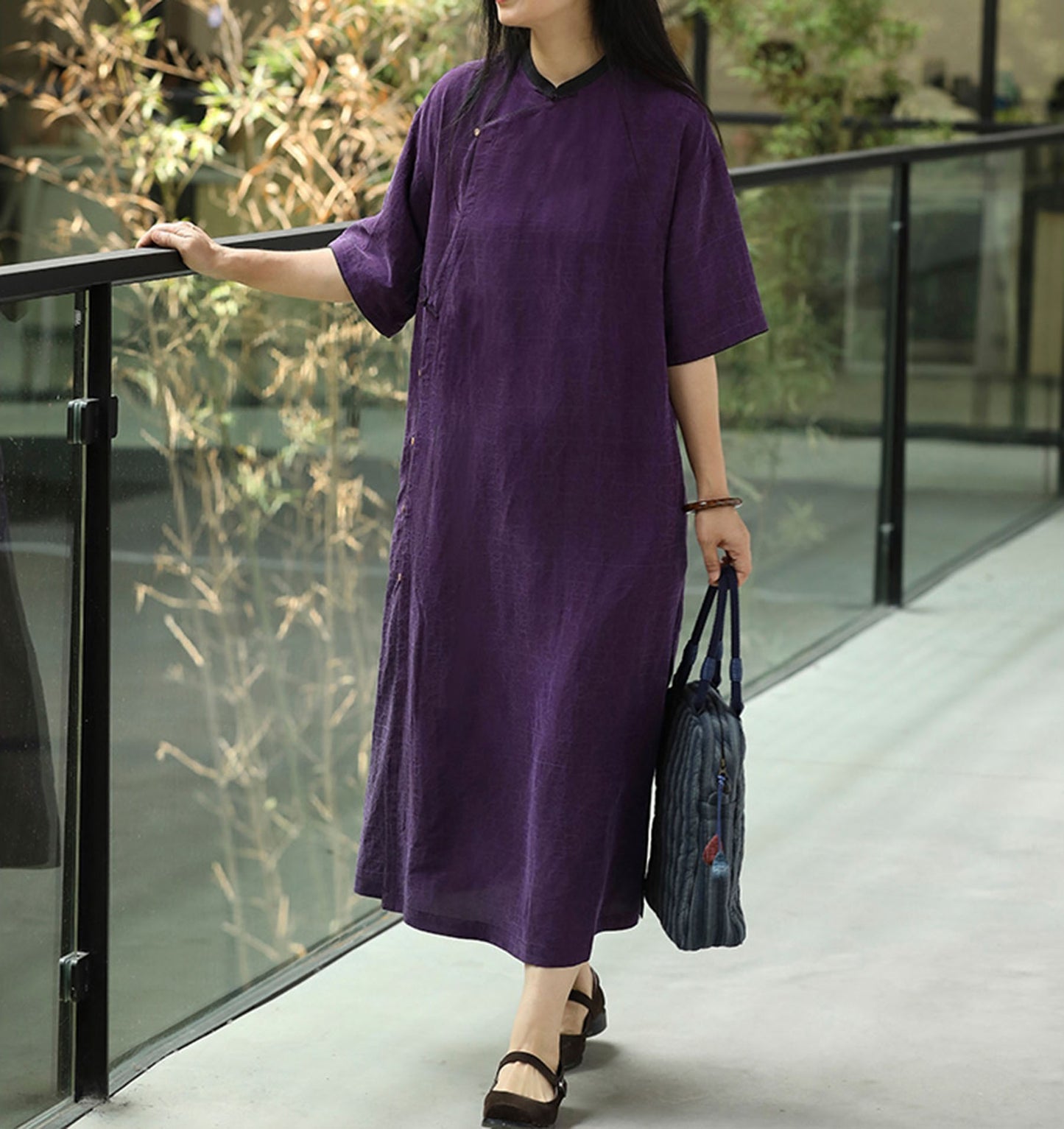 edoa Loose Fitting Cracked Mud Silk Half Sleeve Qipao