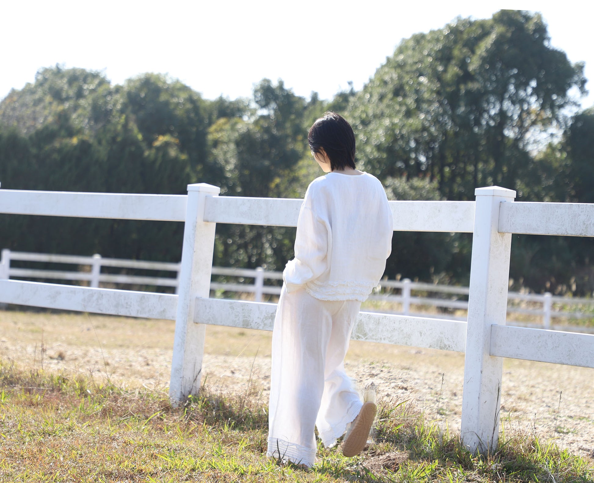 edoa White Linen Wide-leg Ruffled Resort Pants 