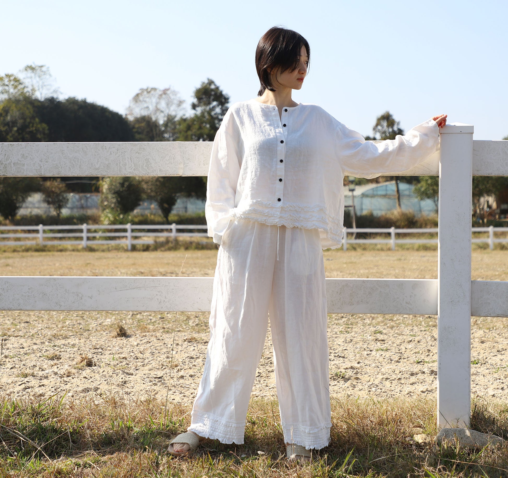 edoa White Linen Wide-leg Ruffled Resort Pants 