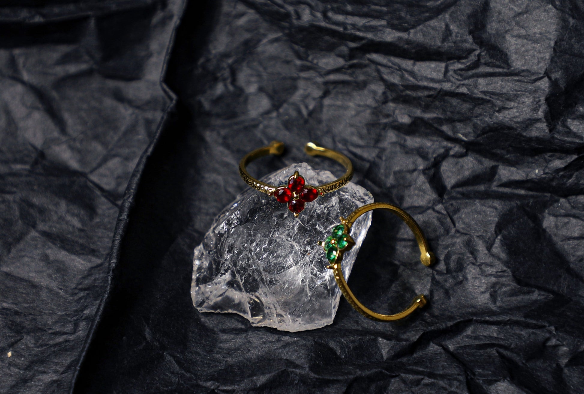 clover petal birthstone ring