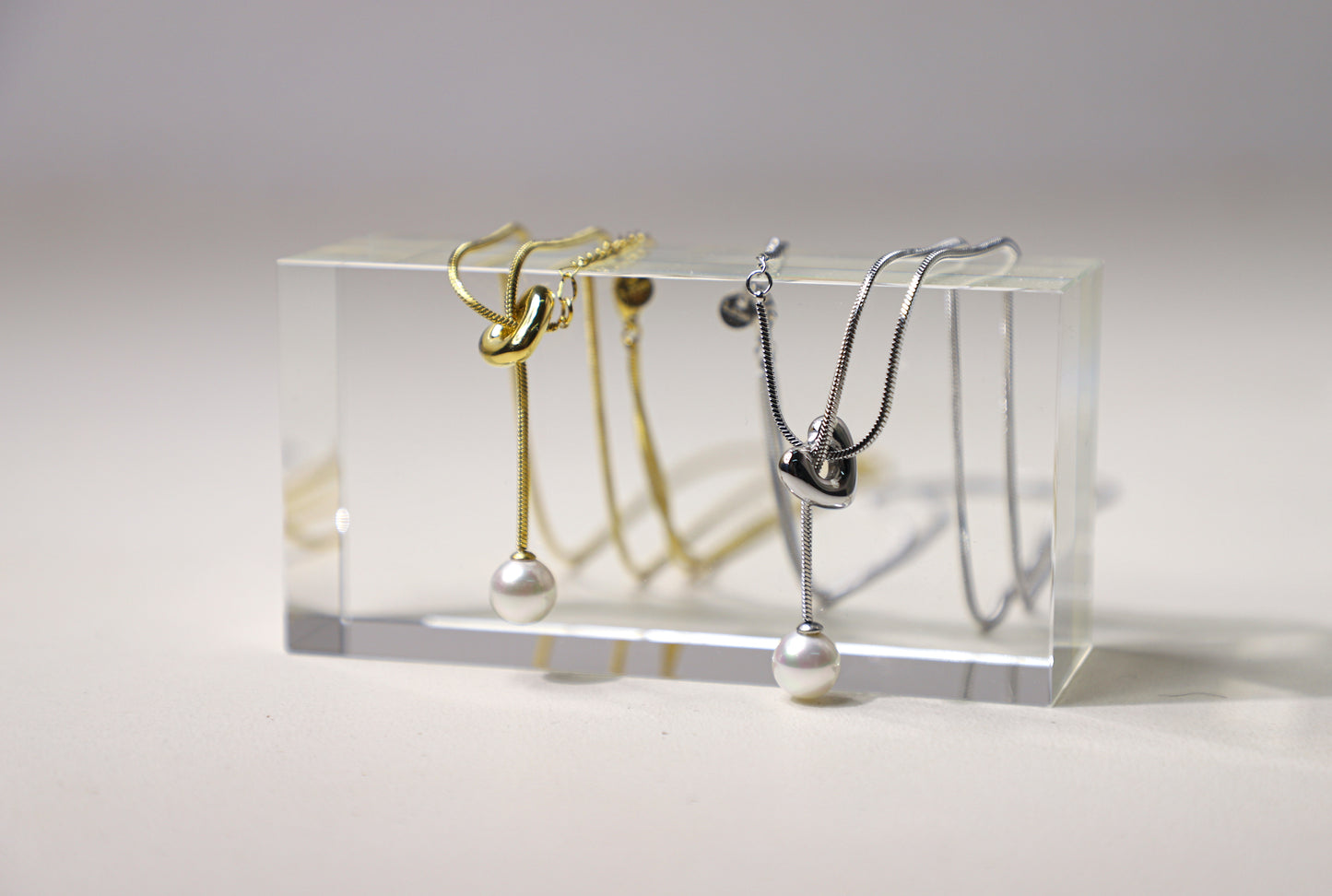 edoa Pearl Heart Slider Necklace