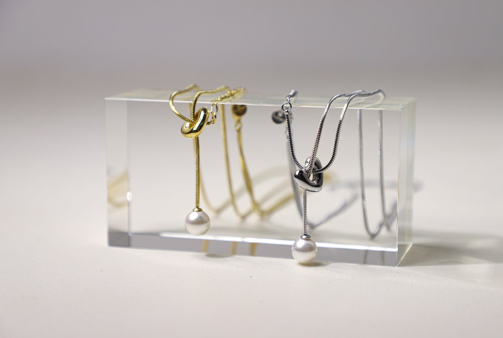 edoa Pearl Heart Slider Necklace