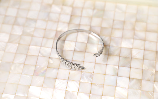 wheat stalk bracelet