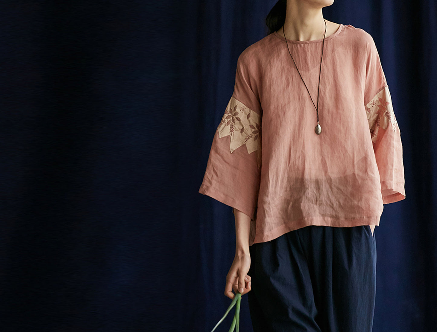 edoa Ramie Tee with Toned Dupioni Hand-sewn Applique'