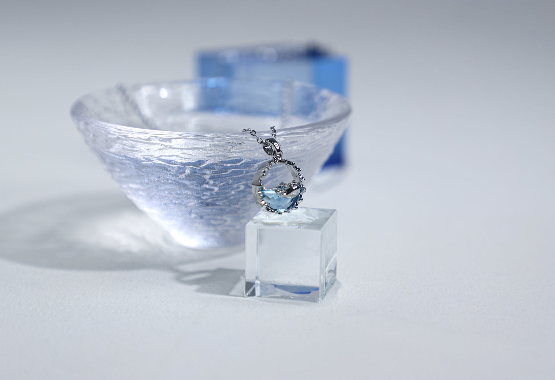 edoa Blue Ocean Whale Pendant Necklace