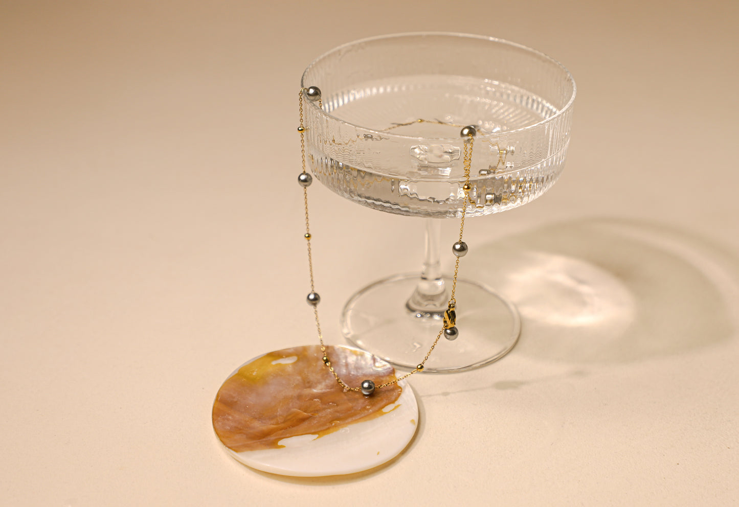 edoa Grey Pearl Station Necklace