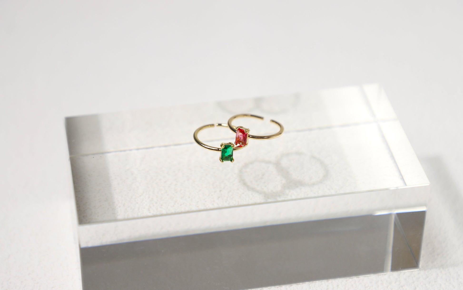 emerald cut baguette ring 