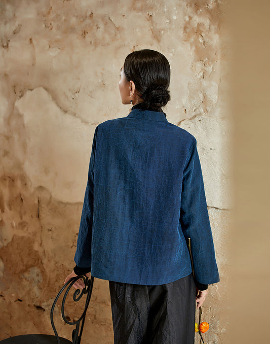 edoa Cracked Mud Silk Short Cheongsam with Ruyi Appliqué