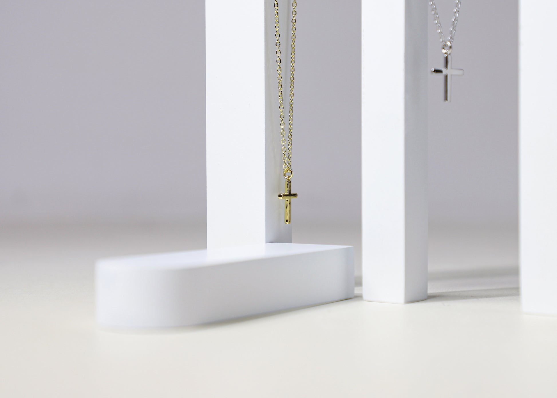 simple cross necklace