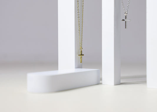 simple cross necklace