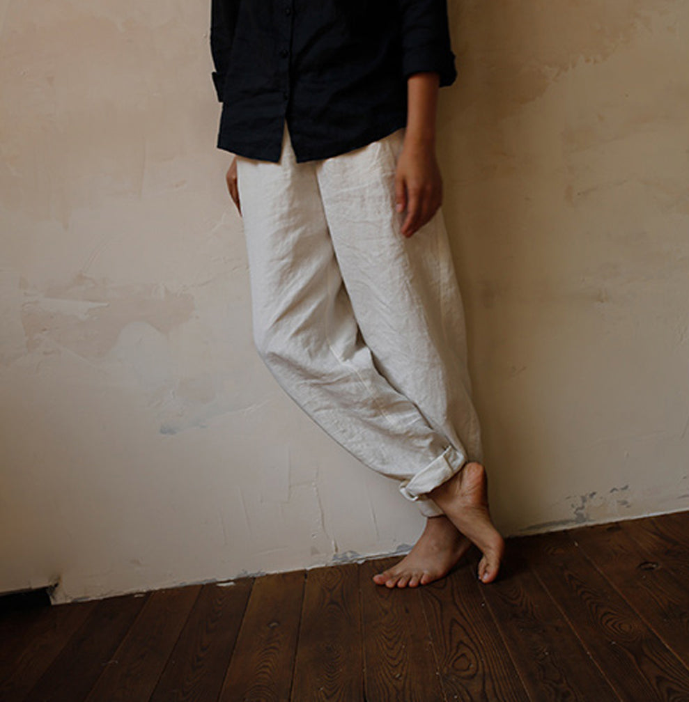 edoa Slightly Tapered Linen Pants
