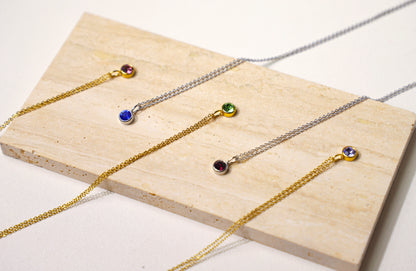 edoa Round Pendant Birthstone Necklace