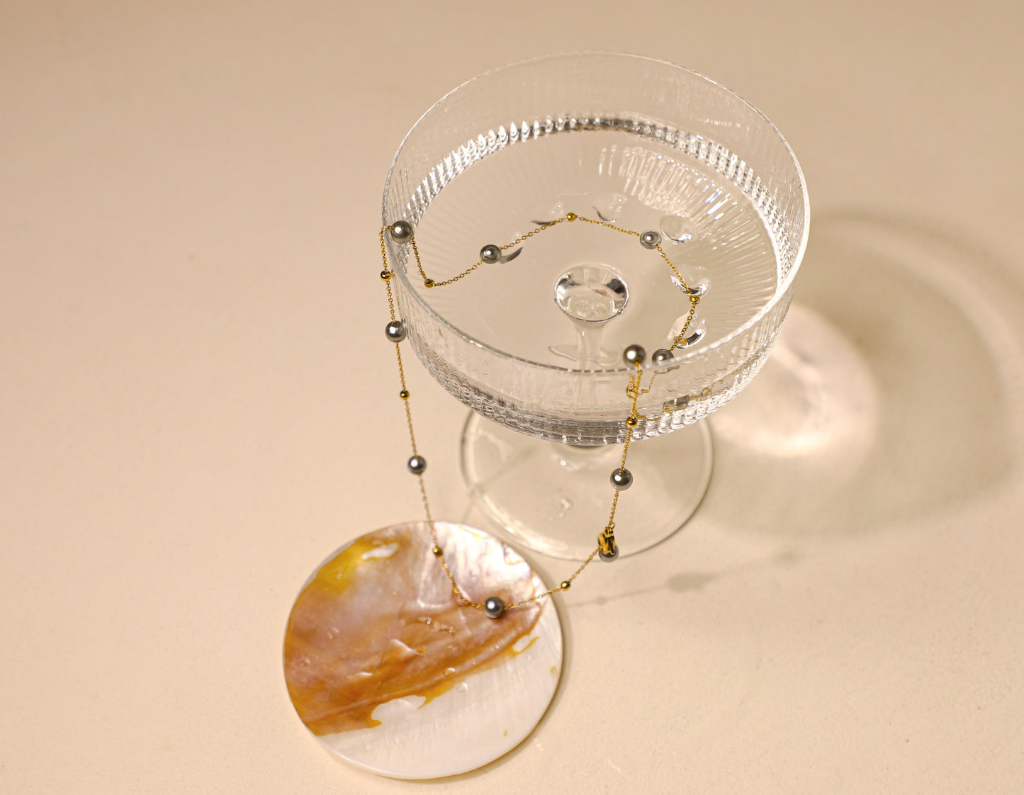 edoa Grey Pearl Station Necklace