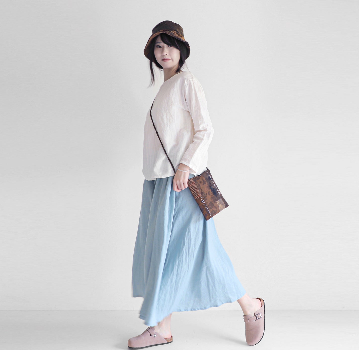 edoa mud silk crossbody bag