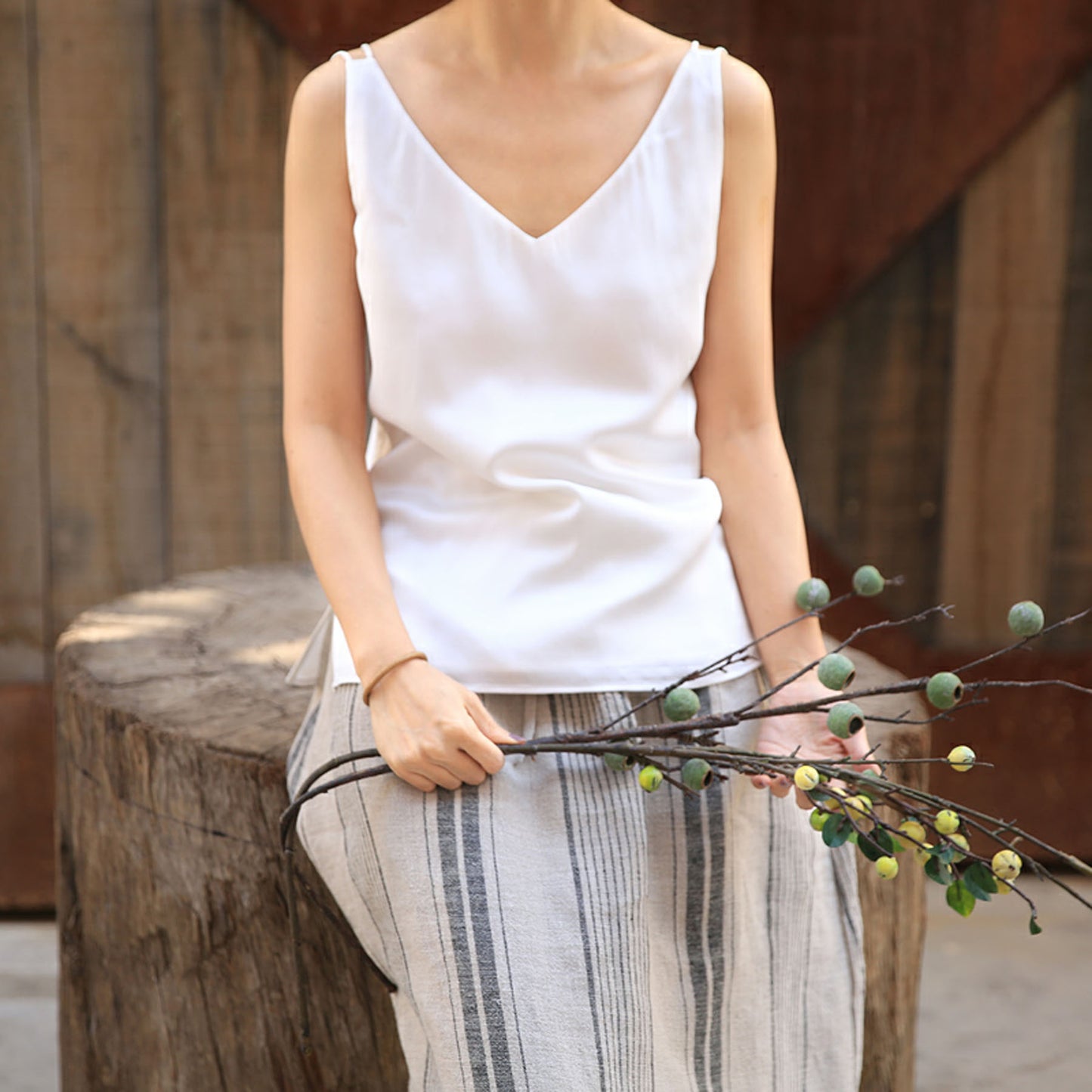 edoa Pure Silk Crepe de Chine V Neck Tank 