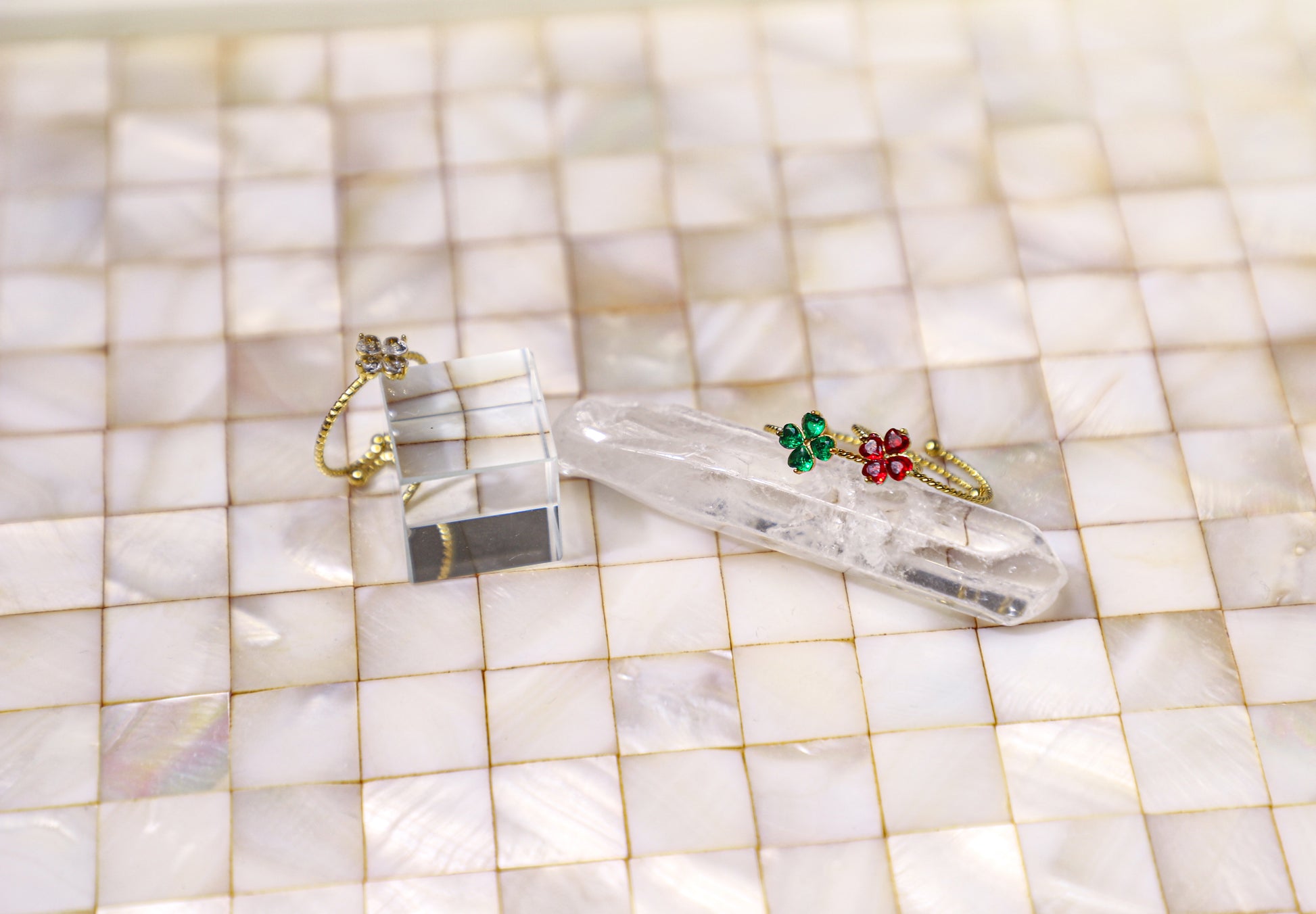Heart clover birthstone ring