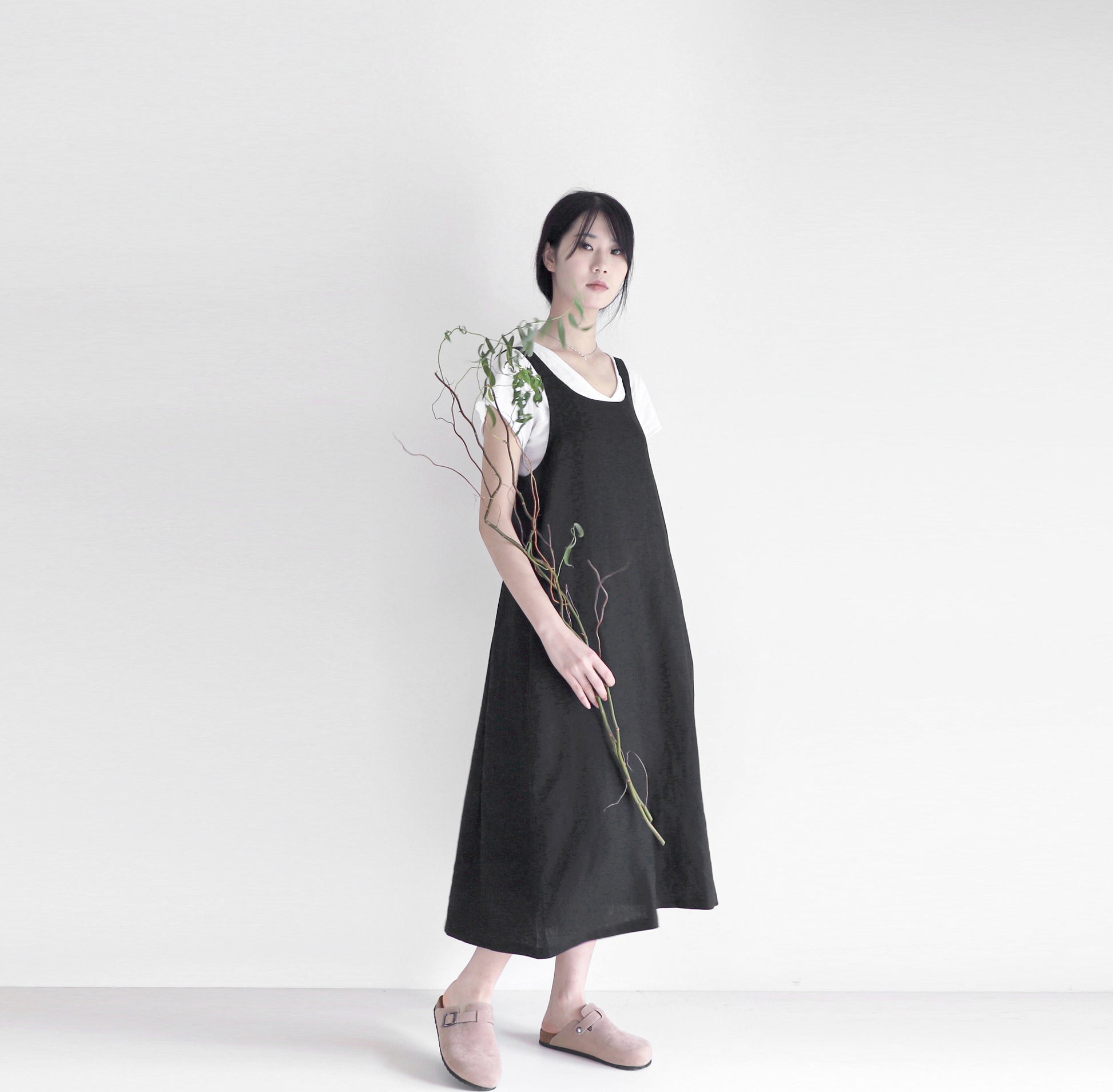 edoa linen pleated overall dress