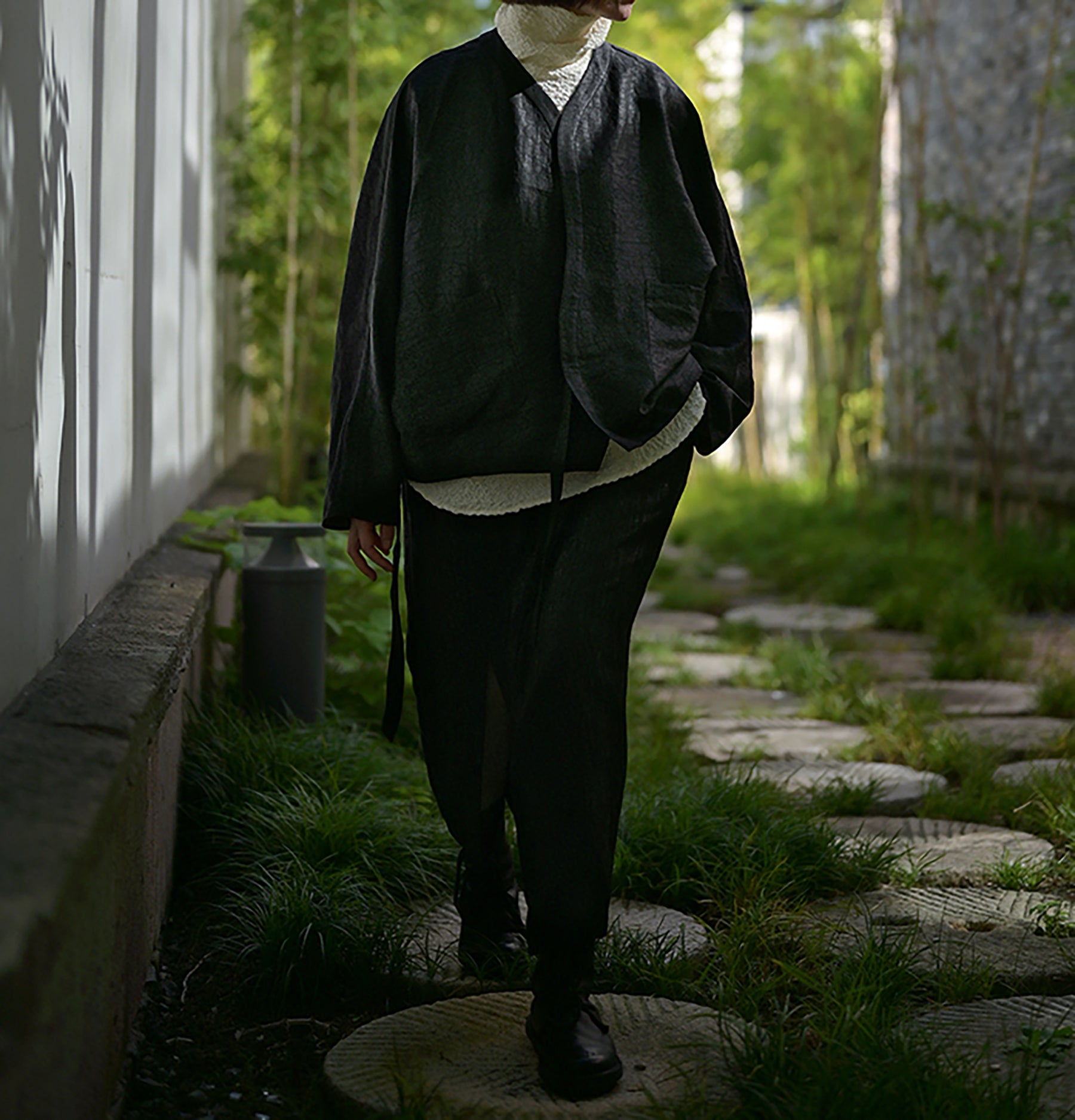 edoa Reversible Cracked Mud Silk Jacket