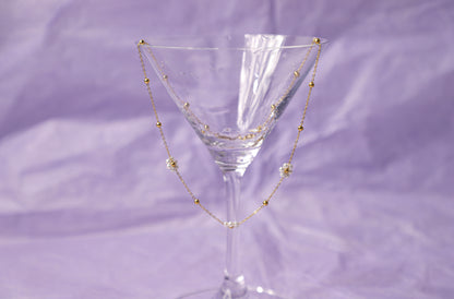 edoa Daisy Pearl Sattelite Necklace