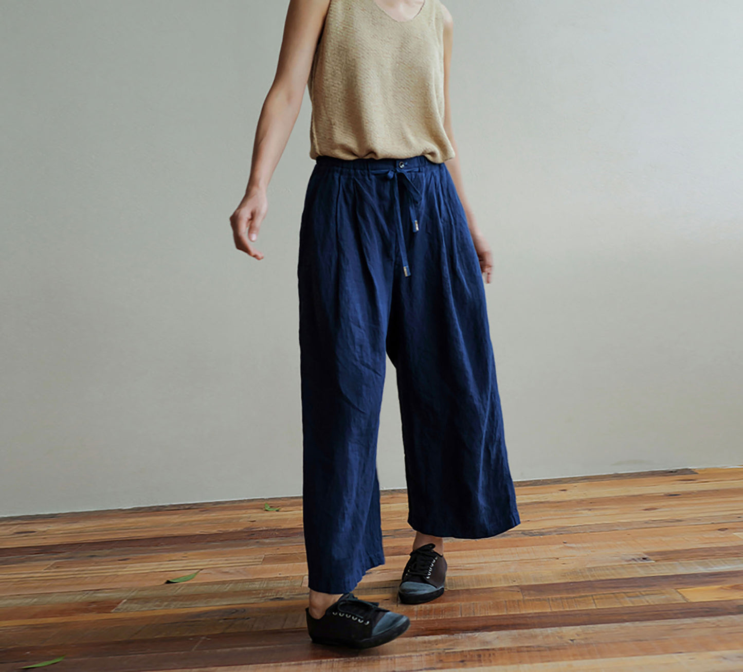 edoa Plant Dyed Linen Gaucho Pants