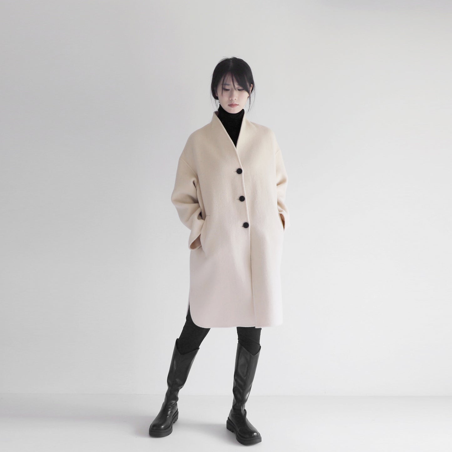 edoa white double faced wool coat