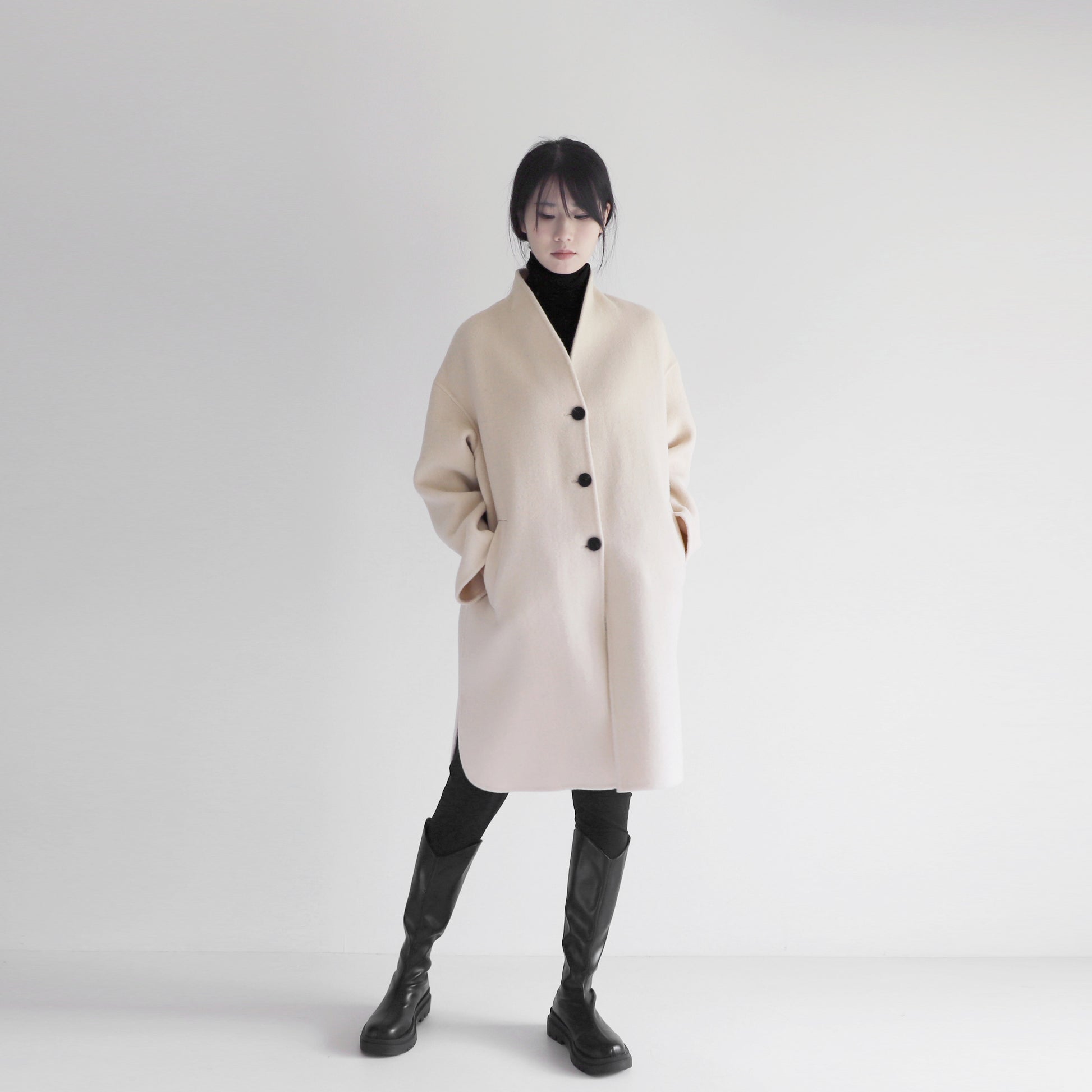 edoa white double faced wool coat