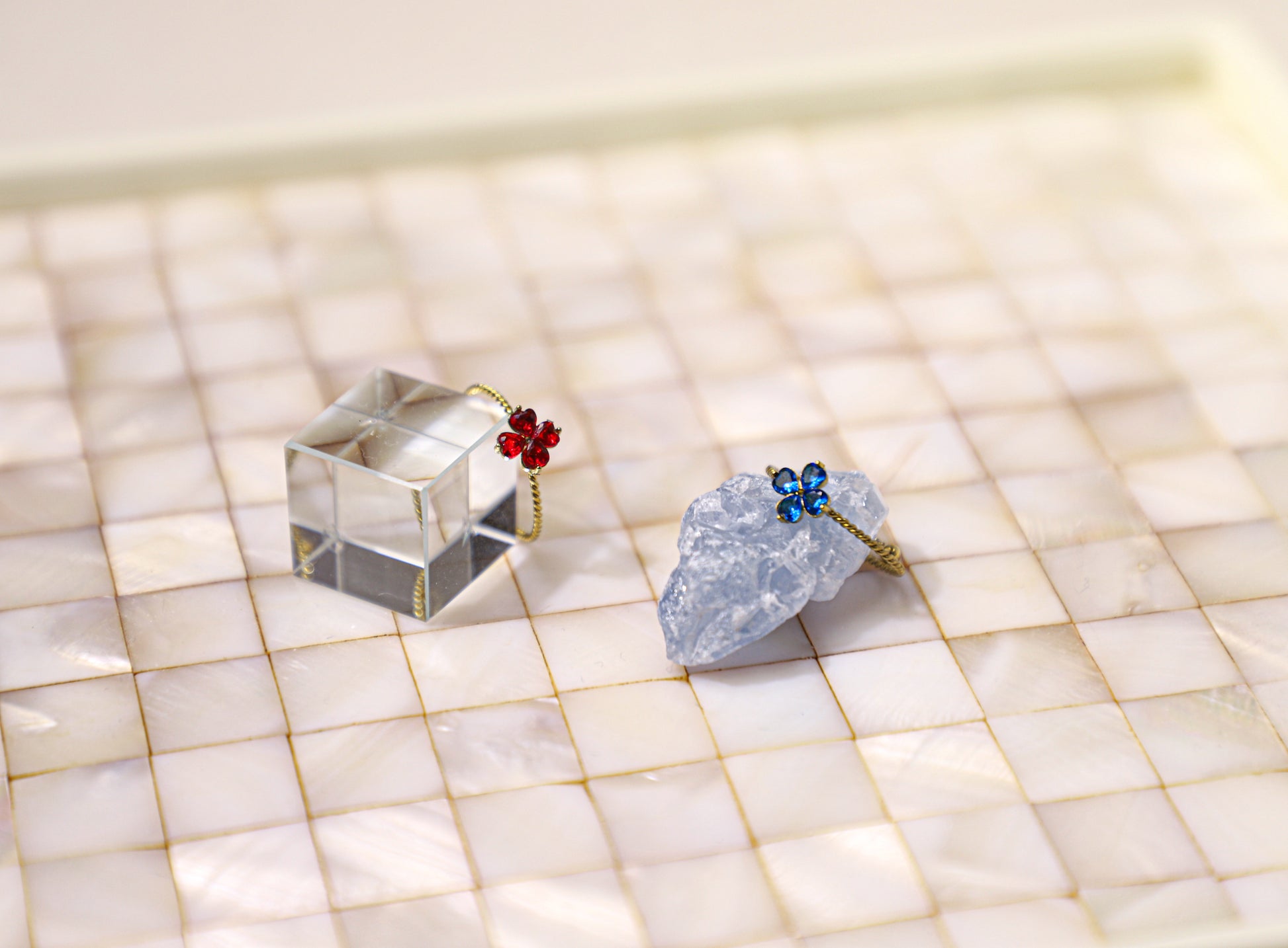 Heart clover birthstone ring