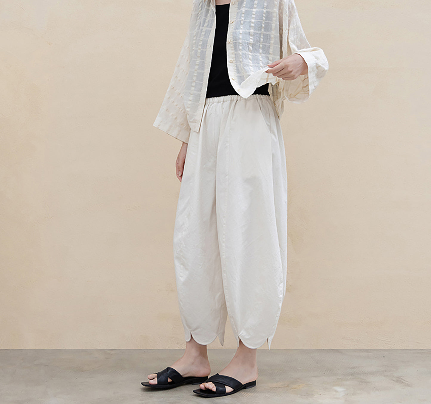 edoa High Density Petal Tulip Pants