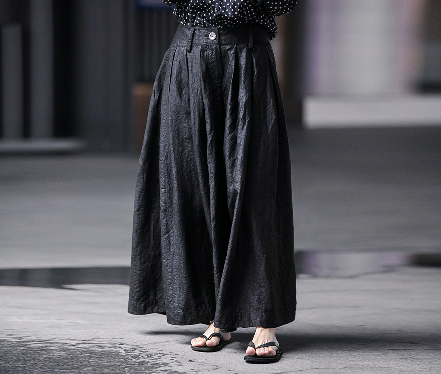 edoa Cracked Mud Silk Wide Leg Pleated Skants