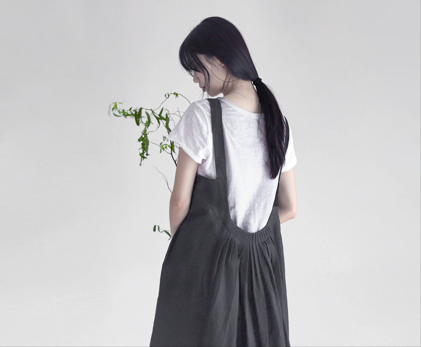 edoa linen pleated overall dress