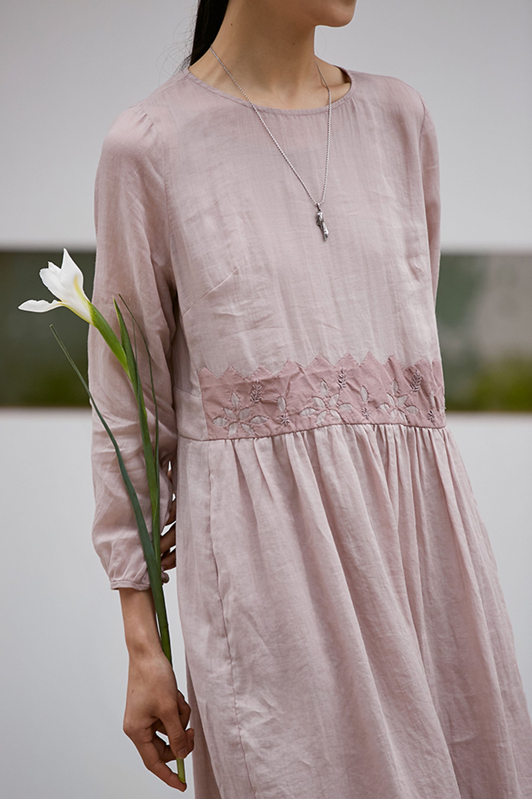 edoa High Counted Ramie Dress